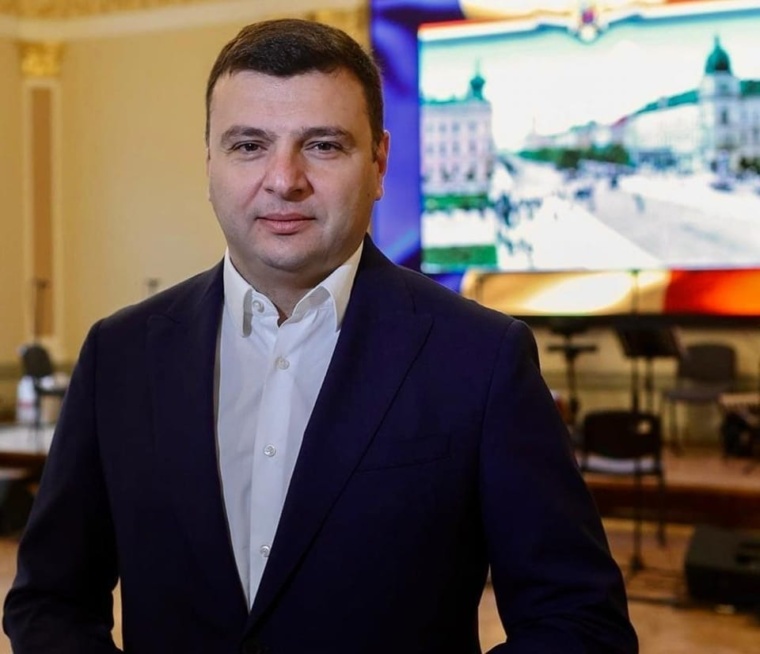 Trebuie sa acceleram lucrarile de reabilitare a clădirilor din centru!